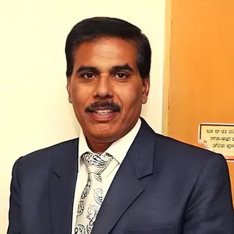 Dr. Rajeev Saxena